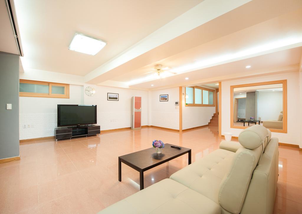 Jeju Sullem Pension Esterno foto